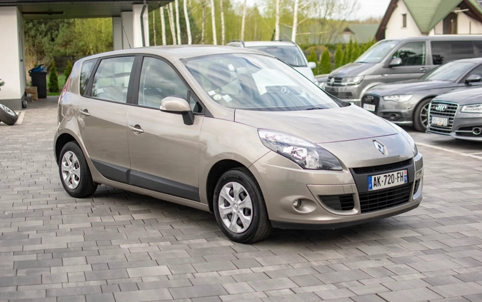 Renault Scenic cena 24950 przebieg: 243550, rok produkcji 2010 z Nisko małe 781